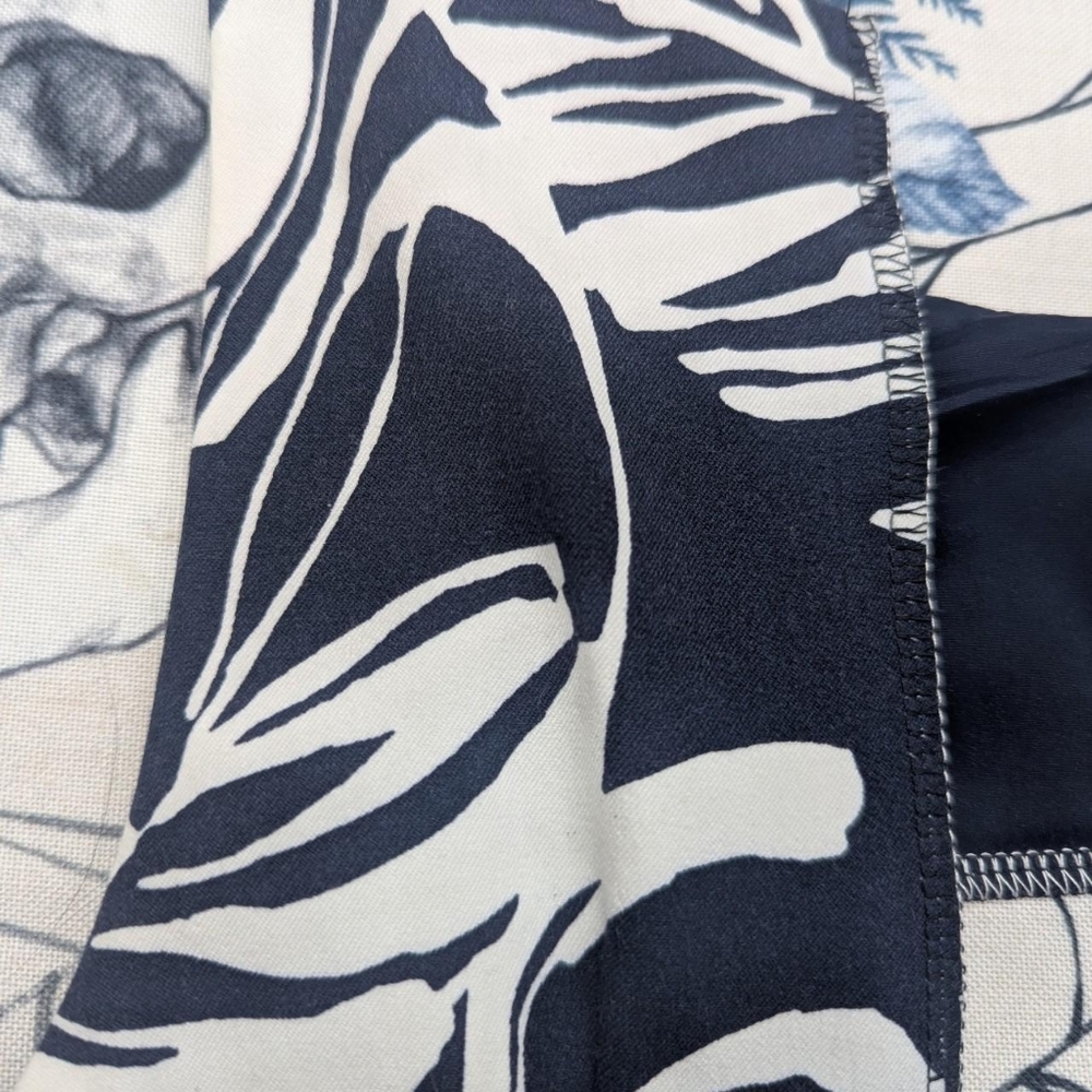 💙🌿💙 HURRICANE VEST 💙🌿💙 - Picture 2 of 6